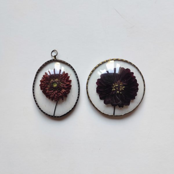 FRENCH ANTIQUE DAHLIA ORANGE OVAL (S)