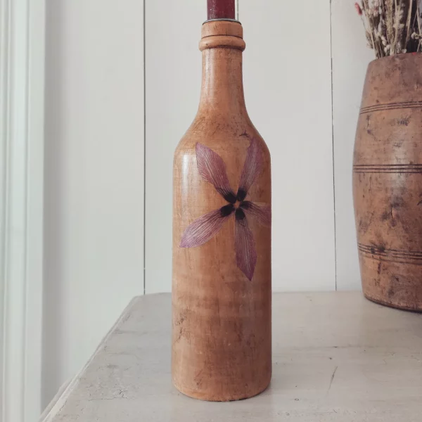 FRITILLARY VINTAGE BOTTLE