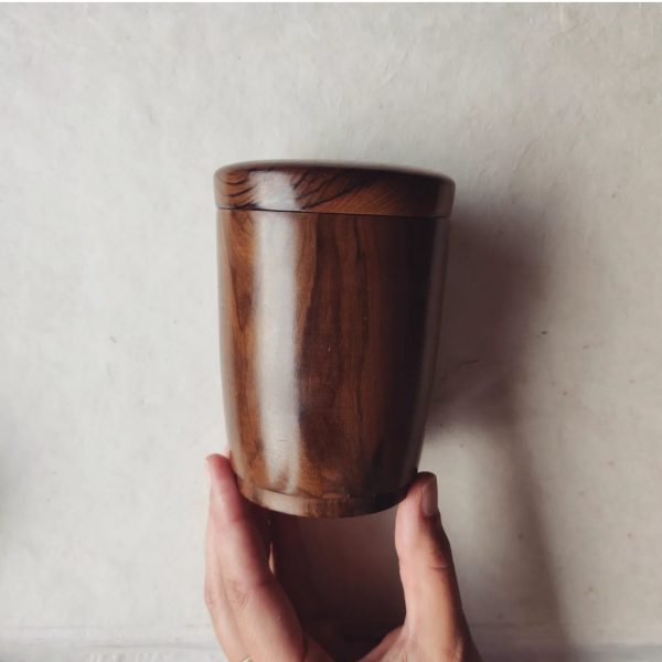 WOODEN POT