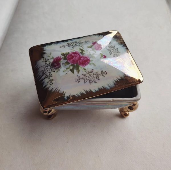 VERSAILLES ROSE BOX