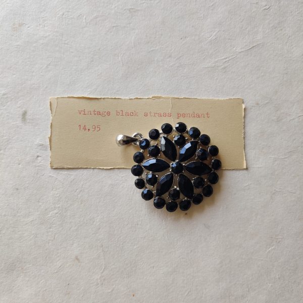 VINTAGE BLACK STRASS PENDANT