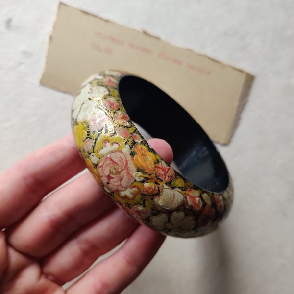 VINTAGE WOODEN FLOWER BANGLE - Afbeelding 2
