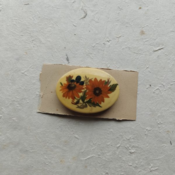 FLOWER BROOCHE