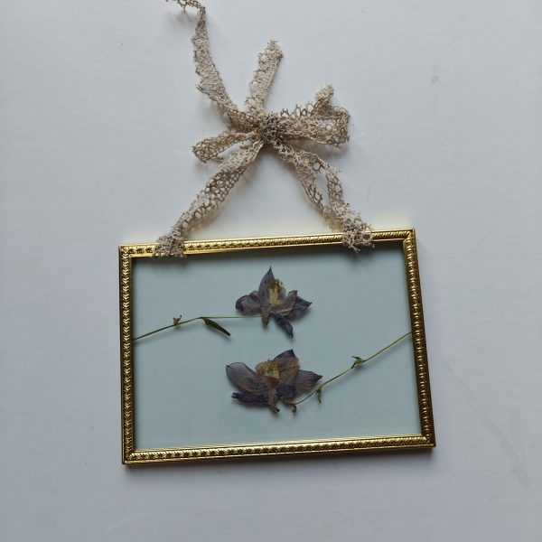 GOLDEN FRAME 8